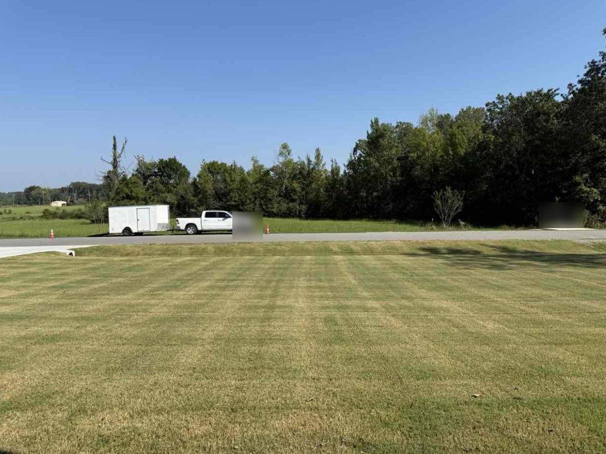 Lawn Mowing in Benton, AR